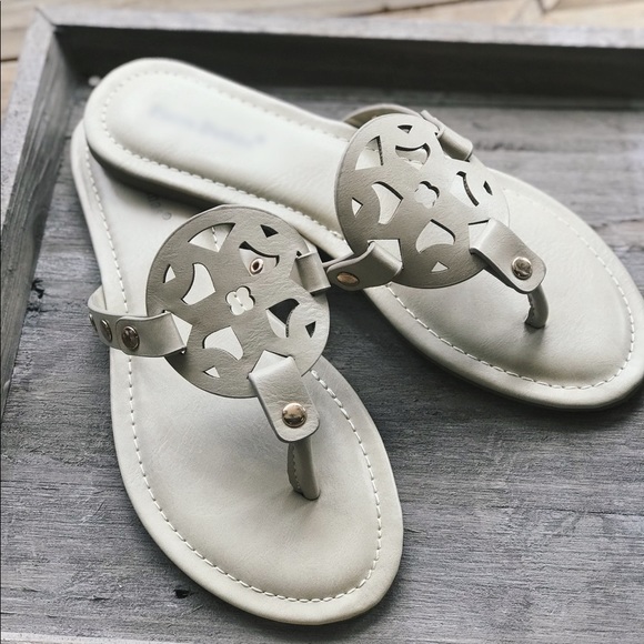 Shoes - WOMEN'S SLIDE SANDALS-NUDE